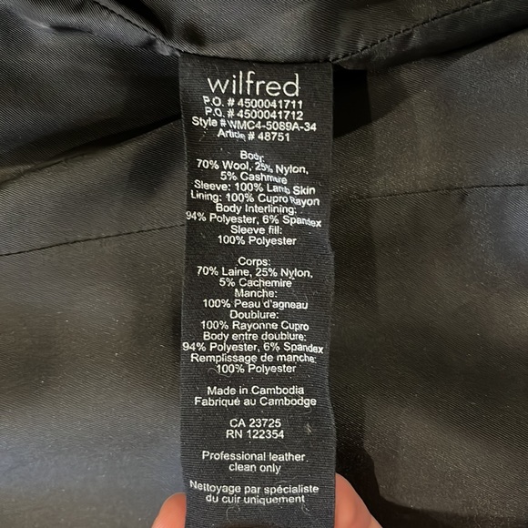 RARE Aritzia Cocoon Coat with leather sleeve - Picture 6 of 8